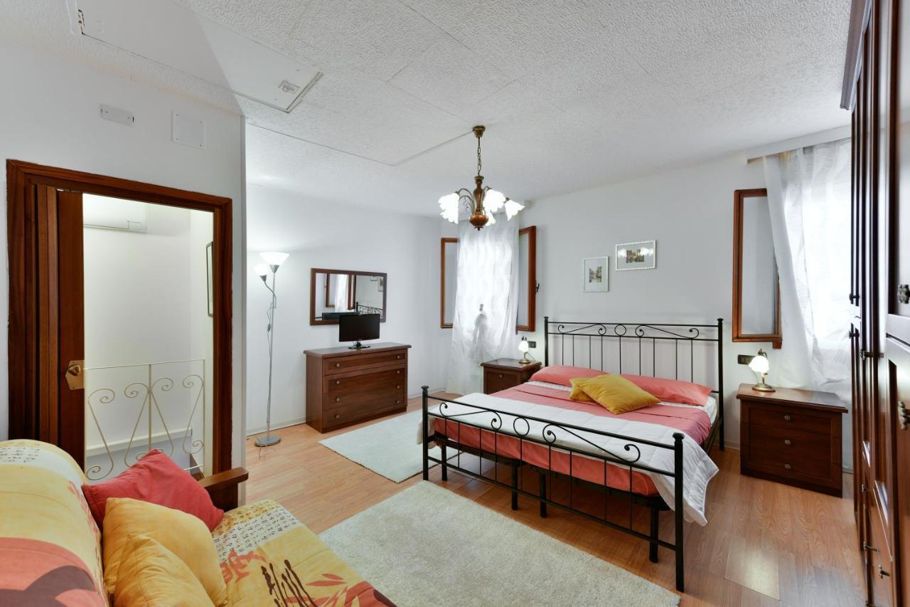 Bruna Holidays House Burano Extérieur photo